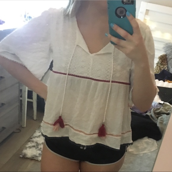 3 for 15! Knox Rose Bohemian Top with Tassels - Picture 4 of 4